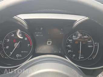 2019 Alfa Romeo Giulia Ti Sport - miniatura 9
