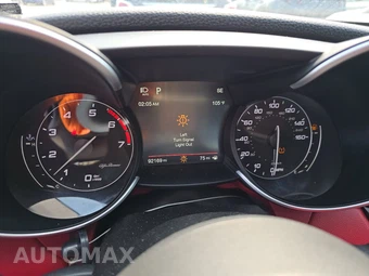 2019 Alfa Romeo Giulia Ti – miniatura 6