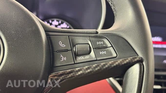 2019 Alfa Romeo Giulia Ti – miniatura 18