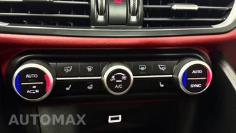2019 Alfa Romeo Giulia Ti – miniatura 22