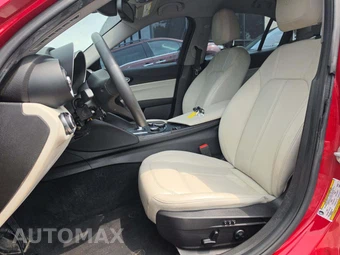 2019 Alfa Romeo Giulia – miniatura 5