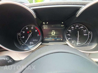 2019 Alfa Romeo Giulia – miniatura 8