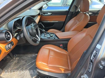 2019 Alfa Romeo Giulia - miniatura 6