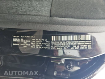 2019 Alfa Romeo Stelvio Quadrifoglio - miniatura 14