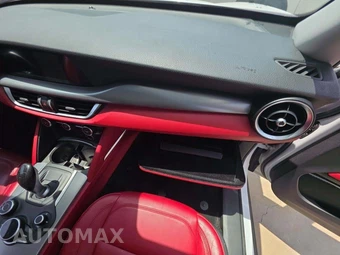 2019 Alfa Romeo Stelvio Sport – miniatura 19
