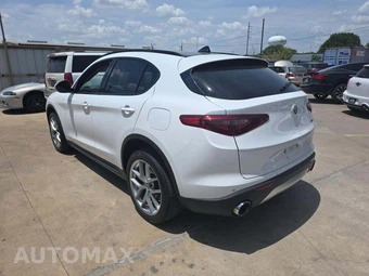 2019 Alfa Romeo Stelvio Sport – miniatura 2