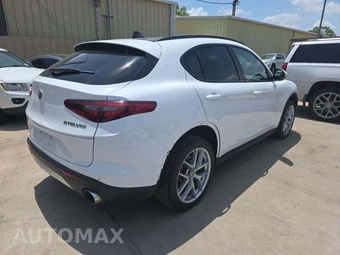 2019 Alfa Romeo Stelvio Sport – miniatura 3