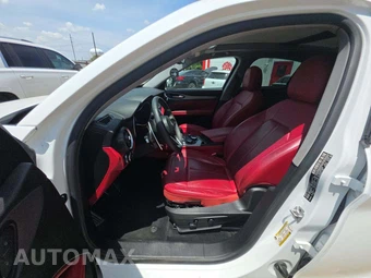 2019 Alfa Romeo Stelvio Sport – miniatura 6