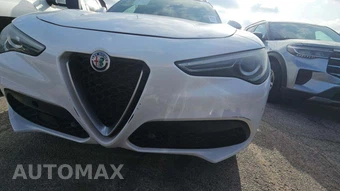 2019 Alfa Romeo Stelvio Ti Lusso – miniatura 37