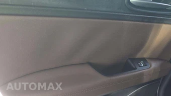 2019 Alfa Romeo Stelvio Ti Sport – miniatura 34