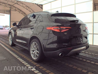 2019 Alfa Romeo Stelvio Ti Sport – miniatura 6