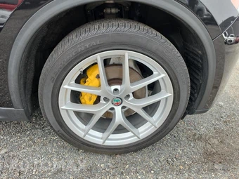 2019 Alfa Romeo Stelvio Ti Sport – miniatura 15