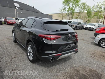 2019 Alfa Romeo Stelvio Ti Sport – miniatura 6