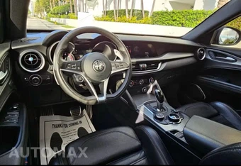 2019 Alfa Romeo Stelvio Ti Sport - miniatura 4