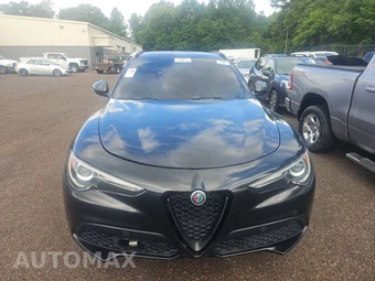 2019 Alfa Romeo Stelvio Ti Sport - miniatura 2