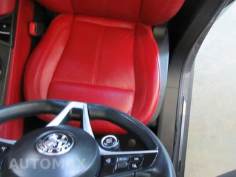2019 Alfa Romeo Stelvio Ti - miniatura 12