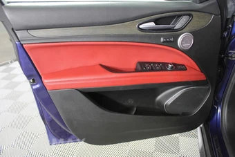 2019 Alfa Romeo Stelvio Ti – miniatura 42