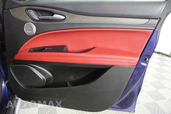 2019 Alfa Romeo Stelvio Ti – miniatura 45