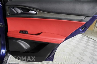 2019 Alfa Romeo Stelvio Ti – miniatura 47