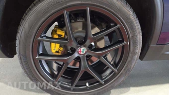 2019 Alfa Romeo Stelvio Ti – miniatura 29