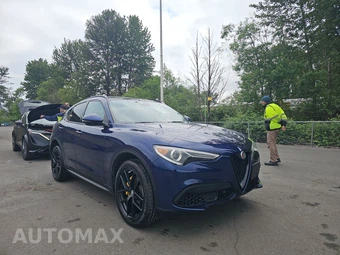2019 Alfa Romeo Stelvio Ti – miniatura 3