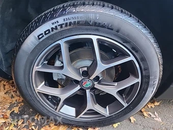 2019 Alfa Romeo Stelvio Ti – miniatura 10