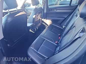 2019 Alfa Romeo Stelvio Ti – miniatura 16