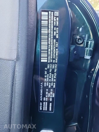 2019 Alfa Romeo Stelvio Ti – miniatura 17