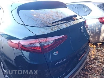 2019 Alfa Romeo Stelvio Ti – miniatura 5