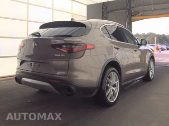 2019 Alfa Romeo Stelvio Ti – miniatura 4