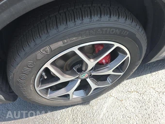2019 Alfa Romeo Stelvio Ti – miniatura 8