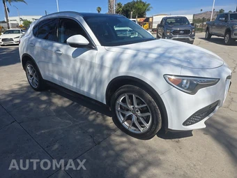 2019 Alfa Romeo Stelvio – miniatura 3