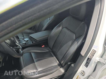 2019 Alfa Romeo Stelvio – miniatura 6