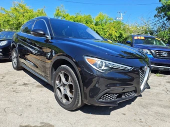 2019 Alfa Romeo Stelvio – miniatura 15