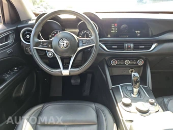 2019 Alfa Romeo Stelvio – miniatura 37