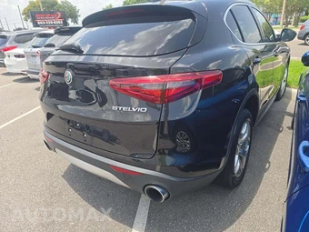 2019 Alfa Romeo Stelvio – miniatura 3