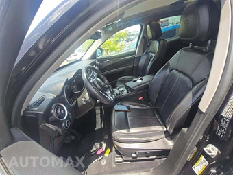 2019 Alfa Romeo Stelvio – miniatura 6