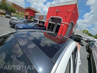 2019 Alfa Romeo Stelvio – miniatura 12