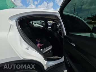 2019 Alfa Romeo Stelvio – miniatura 16