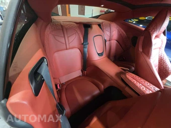 2019 Aston Martin DBS Superleggera Coupe - miniatura 16
