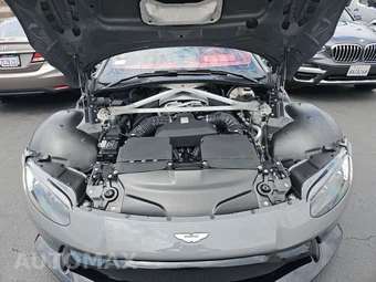 2019 Aston Martin Vantage - miniatura 16