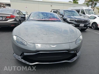 2019 Aston Martin Vantage - miniatura 2