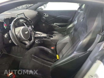 2019 Aston Martin Vantage - miniatura 6