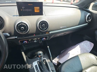 2019 Audi A3 Sedan Premium – miniatura 11