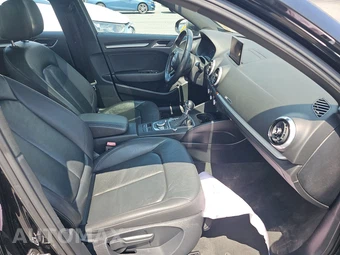 2019 Audi A3 Sedan Premium – miniatura 8
