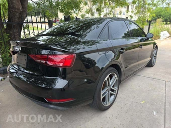 2019 Audi A3 Sedan Titanium Premium – miniatura 3