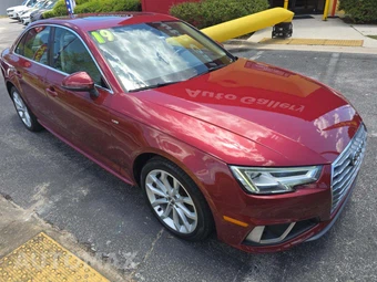 2019 Audi A4 Sedan Premium Plus - miniatura 4