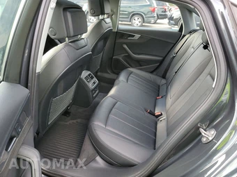 2019 Audi A4 Sedan Premium Plus – miniatura 13