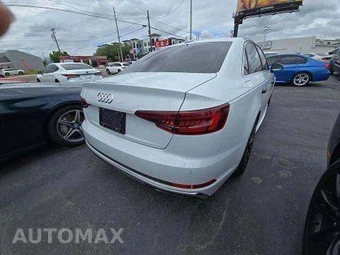 2019 Audi A4 Sedan Premium Plus – miniatura 3