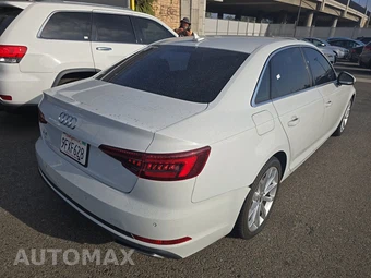2019 Audi A4 Sedan Premium Plus – miniatura 4